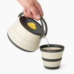 Sea To Summit Frontier Ultralight Collapsible Kettle Cook Set (1 Person, 3 Piece) -Camp Haven FrontierULCollapsibleKettle 1.1L ACK025011 381001 MODEL 2 e3ce1849 b07b 4bb9 a429 dddbb532ef67