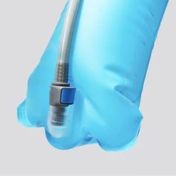 Hydrapak Velocity 1.5L -Camp Haven Velocity Details 5 1080 web 620x bbb05d1d 3223 4f64 99fb e9b22618e07b