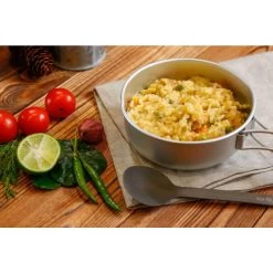 Expedition Foods Thai Green Chicken Curry With Rice (800kcal) -Camp Haven thai green chicken curry with rice prepared 2