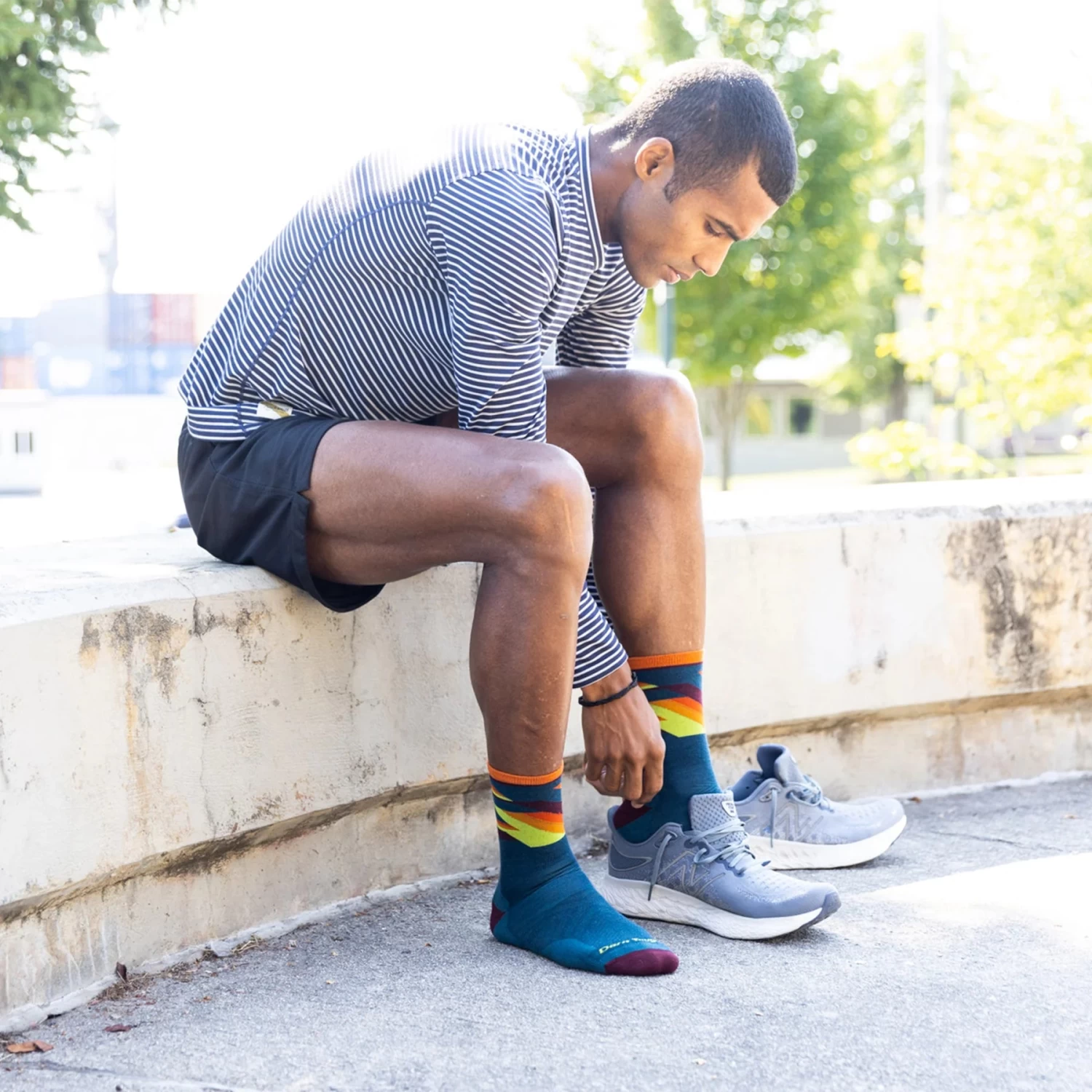 Darn Tough Men's Bolt Micro Crew Ultra-Lightweight Running Sock 11 Darn Tough Men's Bolt Micro Crew Ultra-Lightweight Running Sock - Image 9